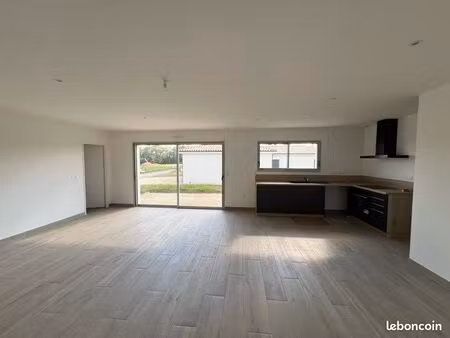 maison 125m2 neuve à bignoux