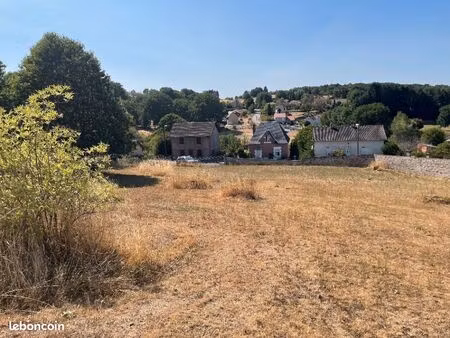 terrain 6 500 m² nexon