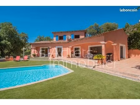 villa néo-provençale + studio indépendant - proche des commodités