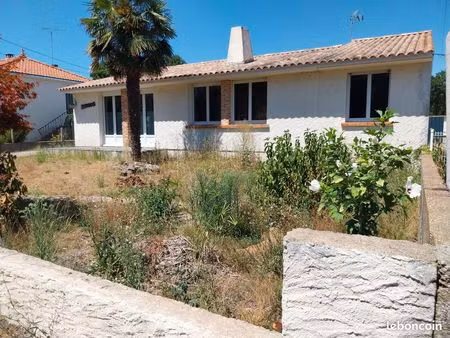 maison spacieuse lumineuse de 126 m