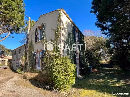 propriété 8 pièces 152 m²