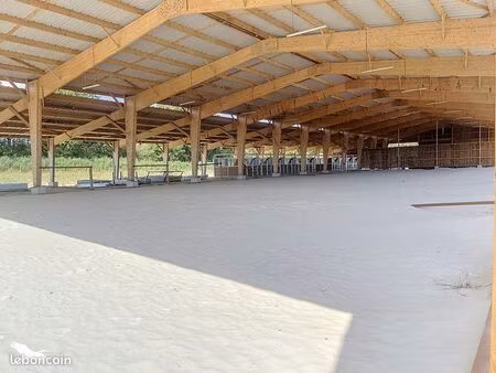 terrain 60 830 m² aubigny les clouzeaux