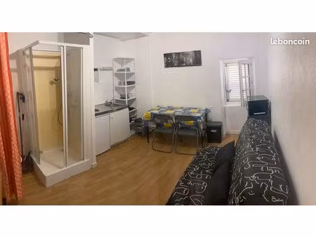 studio étudiant 14 m²