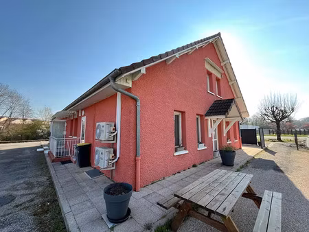 location appartement 2 pièces 40.33 m² à pirey (25480)  650 €
