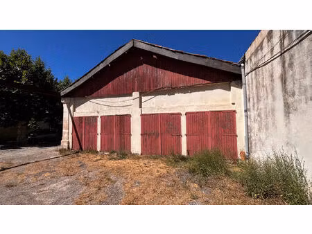 parking / box - béziers - 63m²