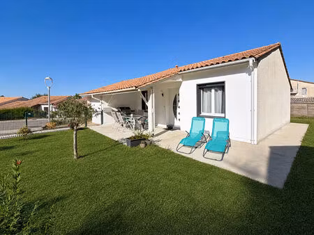 maison rauzan 4 pièce(s) 61 m²