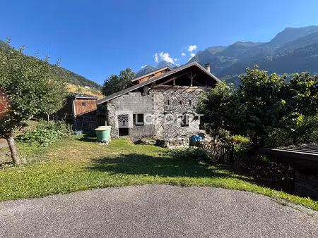 73640 sainte foy tarentaise maison 285m² à rénover et terrain