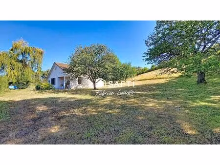 maison - 6 pièces - 4 chambres - 110 m²
