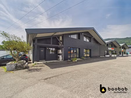 local - atelier - bureaux - saint-baldoph