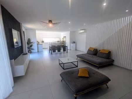 villa contemporaine 120m² avec piscine & jardin solliès-toucas