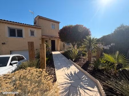 690 000 négociable. charmante maison 9 pièces  91m² habitable  terrain de 700m²