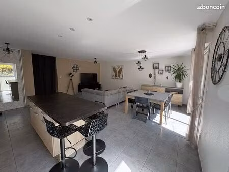 magnifique appartement t3 de 78m2 avec terrasse et garage