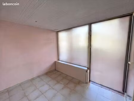 local commercial 51 m² saint aygulf