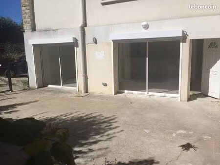 3 pcs 65 m2 avec terrasse de 40 m2