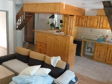 duplex 51 48 m2