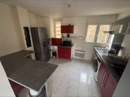 apt 58m² t3 bois bryas 430 euros cc  2ème étage
