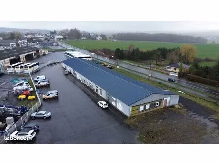 vend local professionnel - 1200m² avec terrain fermé