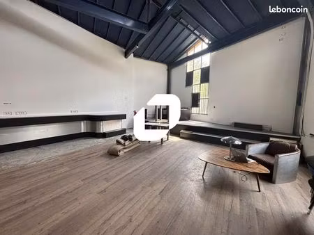 bureau 110 m²