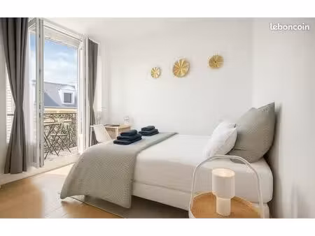studio meublé avec balcon – le raincy – à 3 min à pied du rer e
