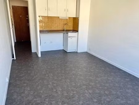 a louer - studio 22m2 secteur conservatoire