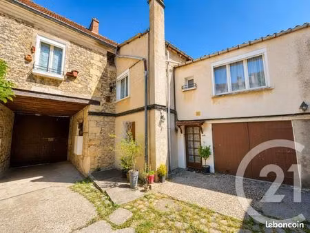 appartement 6 pièces 100 m²