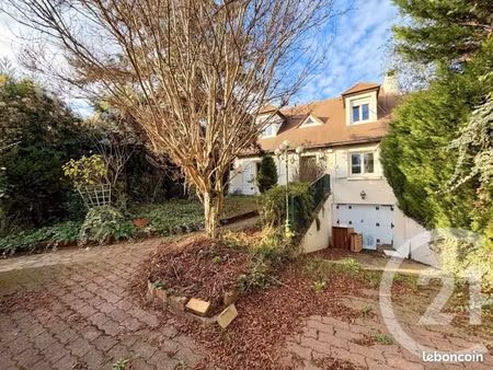 pavillon 4 pièces 107 m²
