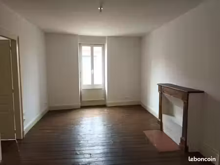 appartement 3 pièces 79 m²