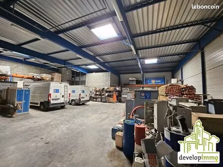 local d'activité 1 200 m²