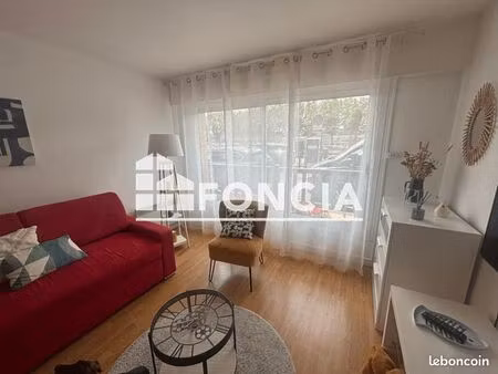 studio 1 pièce 25 m²