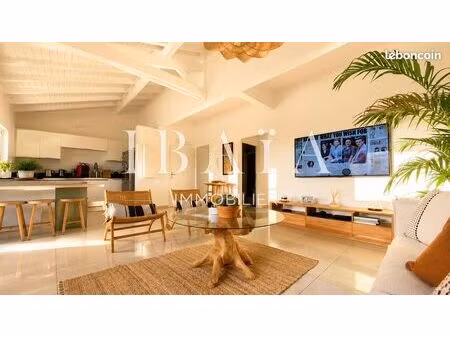 appartement 3 pièces 81 m²