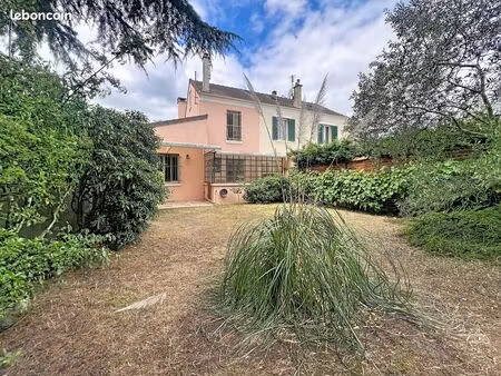maison 5 pièces 97 m²