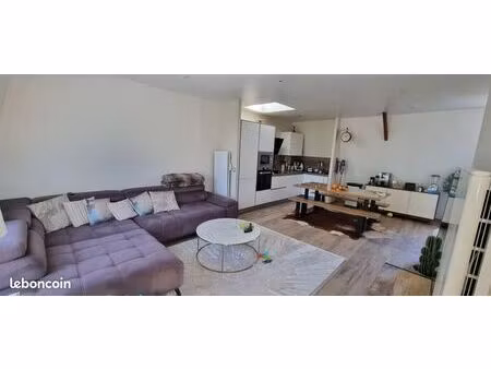 immeuble 10 pièces 239 m²