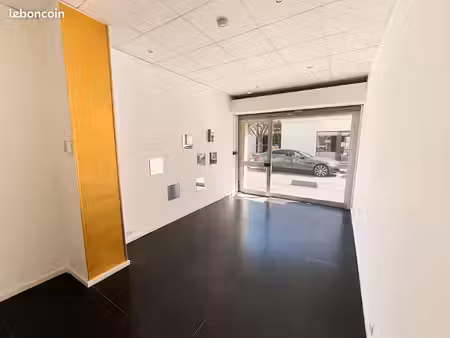 local commercial 19 m² saint maur des fosses