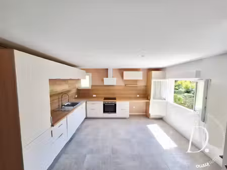 mireval : un appartement deux pièces entièrement rénové en 2