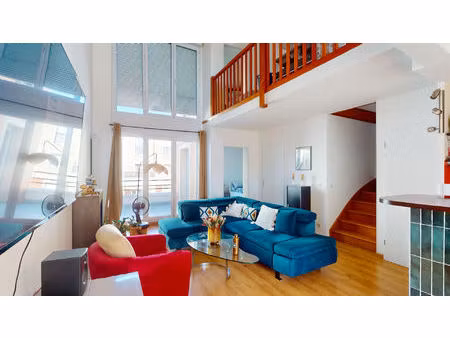 location appartement 4 pièces  101.10m²  villeneuve