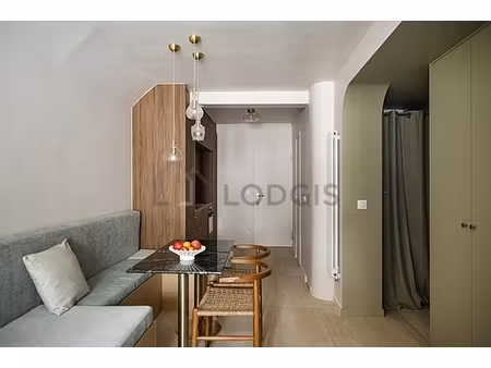 studio meublé avec concierge et local à vélos