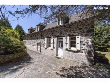 chalet 5 pièces 111 m²