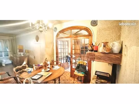 angouleme - maison de ville 87 m² a renover avec jardin  garage et dépendance