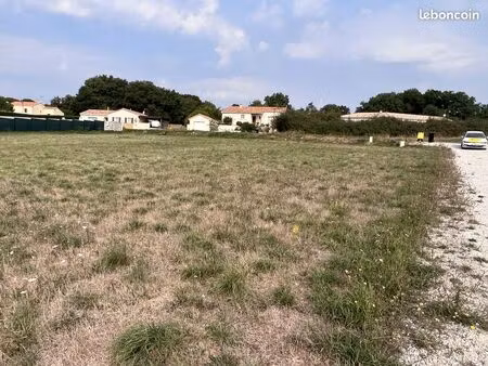 terrain à bâtir de 2400 m2 au prix de 29000 à barro (16)