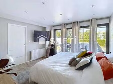 vente maison à cherbourg-en-cotentin (50100) : à vendre / 245m² cherbourg-en-cotentin