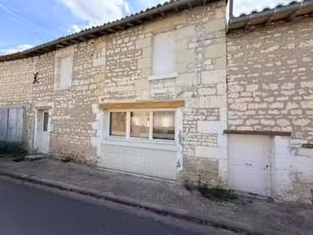 vente maison à beuxes (86120) : à vendre / 87m² beuxes