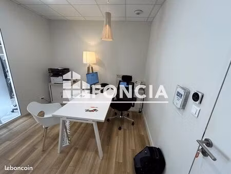 local commercial 25 m²