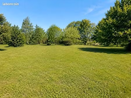 terrain 528 m² echillais