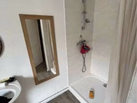apparemment à louer