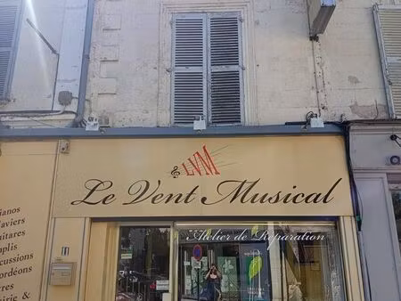 vends local commercial 100 m2 bourges