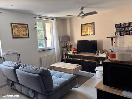 f2 cosy et lumineux 34 m2 st germain au mt d or