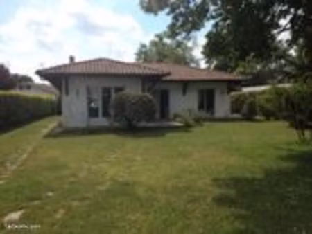 villa piscine andernos