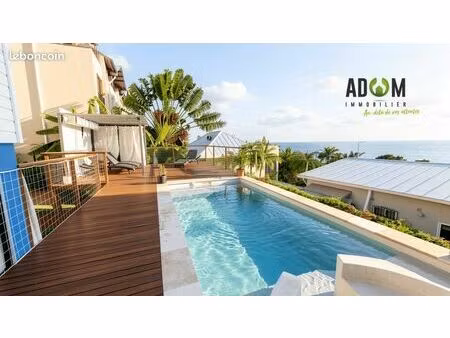 villa 6 pièces 217 m²