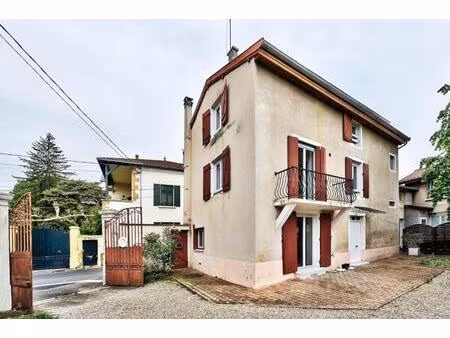 appartement à louer collonges-au-mont-d'or
