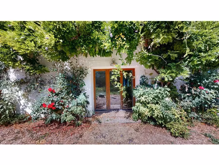 maison de luxe à louer à feigères